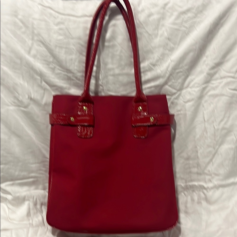 Chic Red Structured Tote with Gold Accents Vintage Faux Crocodile Straps